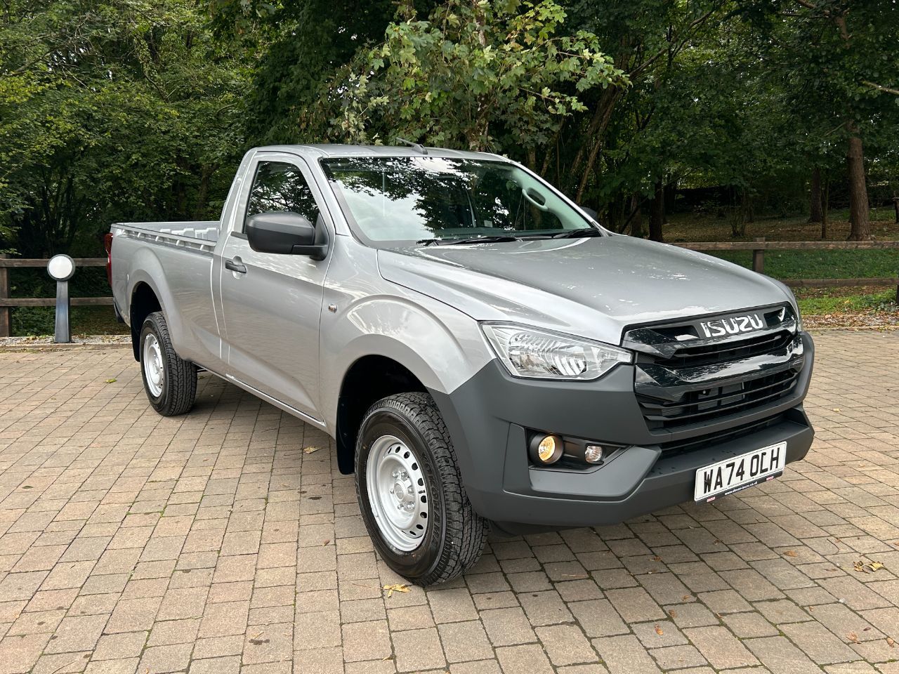 2024 Isuzu D-max